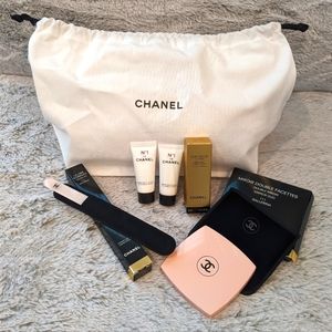 Chanel Mirror (discontinued) and Nail File Bundle in Ballerina